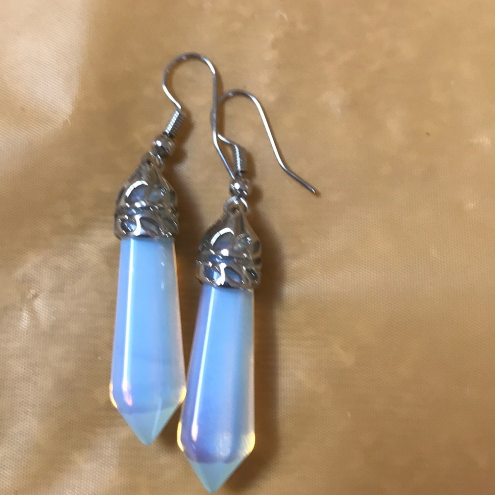 Earrings with an irridescent look - great with jeans or anything !